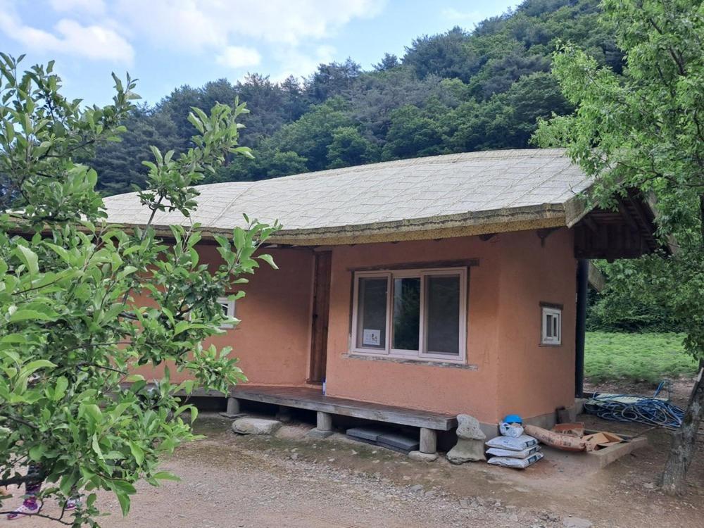 Yeongyang Daetigol Red Clay Room Yongyang Екстериор снимка