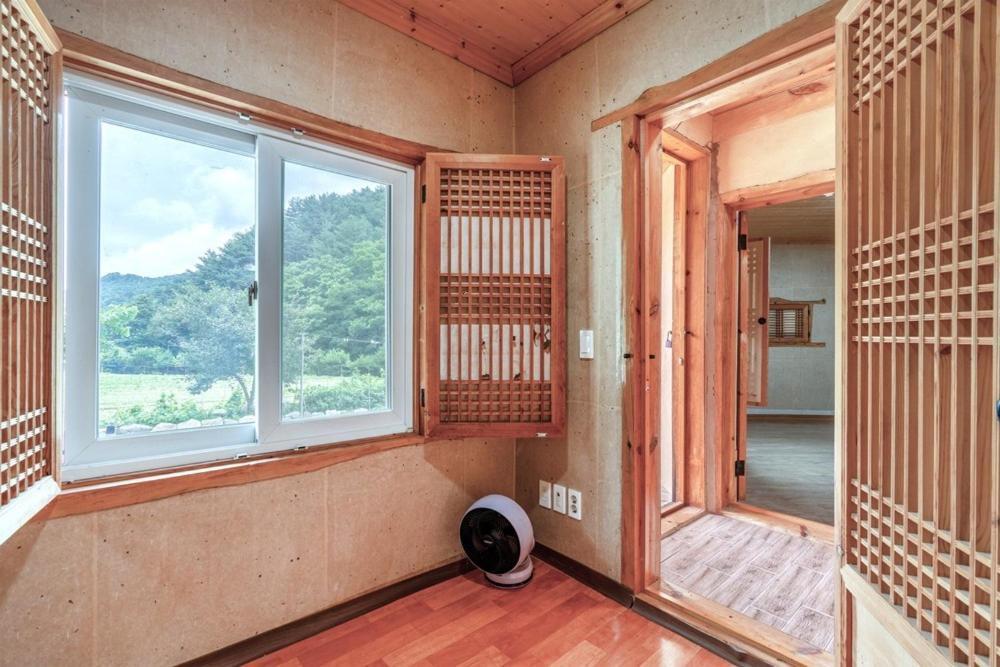 Yeongyang Daetigol Red Clay Room Yongyang Екстериор снимка